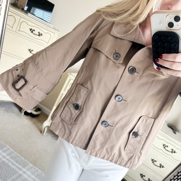 Burberry Jackets & Blazers - ❤️Burberry Cropped Flare Sleeve Trench Coat❤️